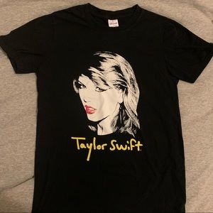 Taylor Swift 1989 T-Shirt RARE